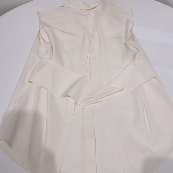 ALC sleeveless top open back size 8 - Picture 5 of 6